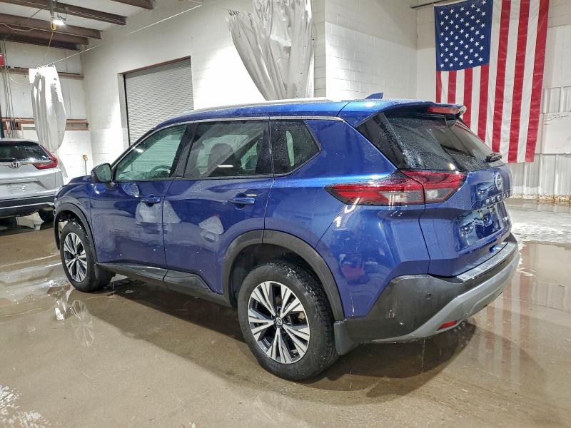 Фото 2 - NISSAN ROGUE