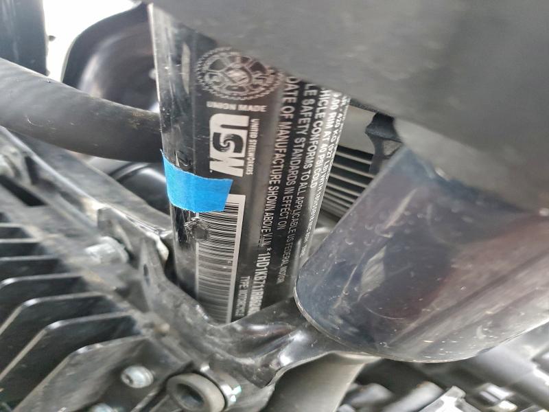 HARLEY-DAVIDSON FL 2024