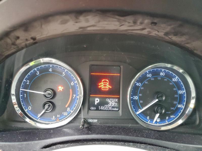 Фото 9 - TOYOTA COROLLA