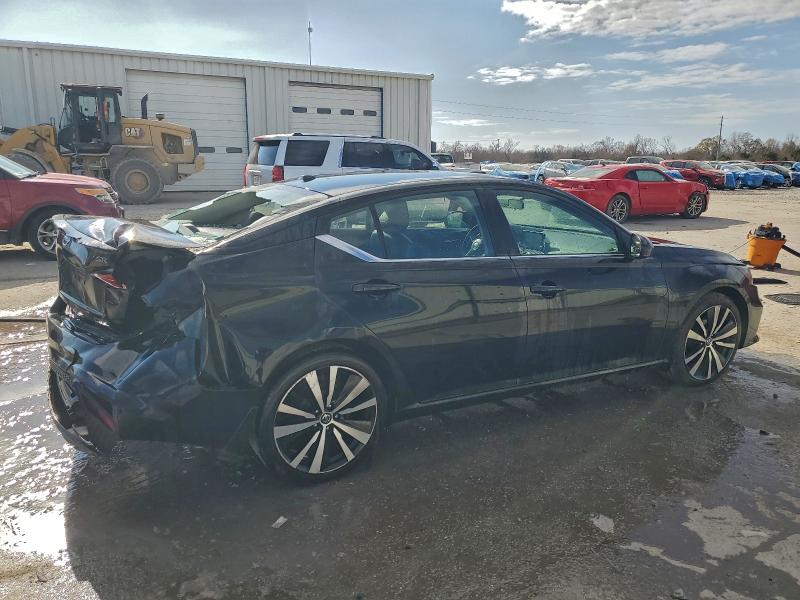 Фото 3 - NISSAN ALTIMA