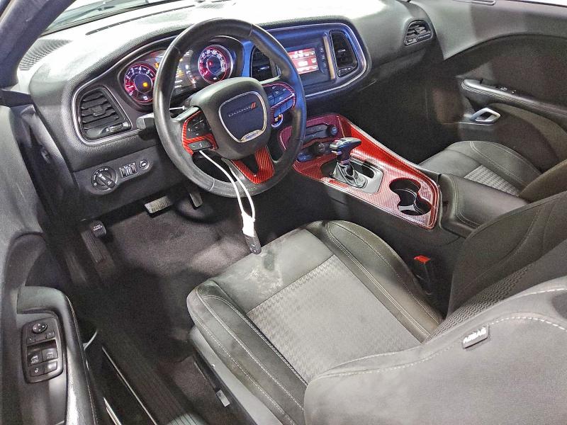 Фото 8 - DODGE CHALLENGER