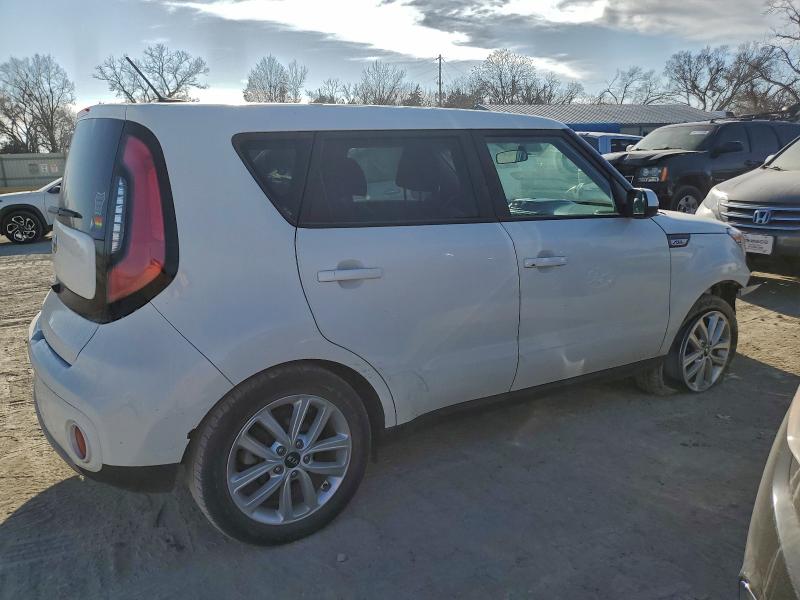 Фото 3 - KIA SOUL