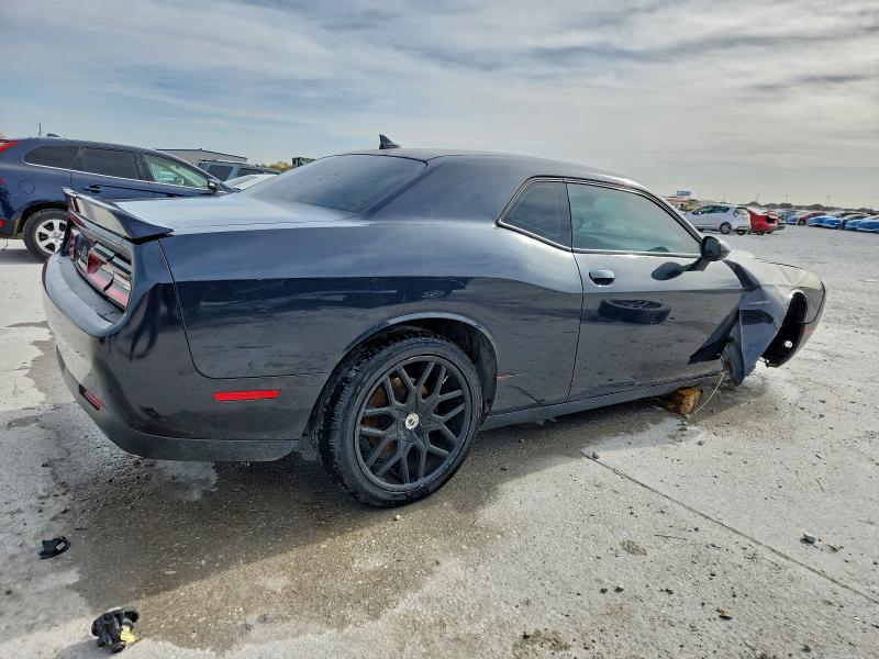 Фото 3 - DODGE CHALLENGER