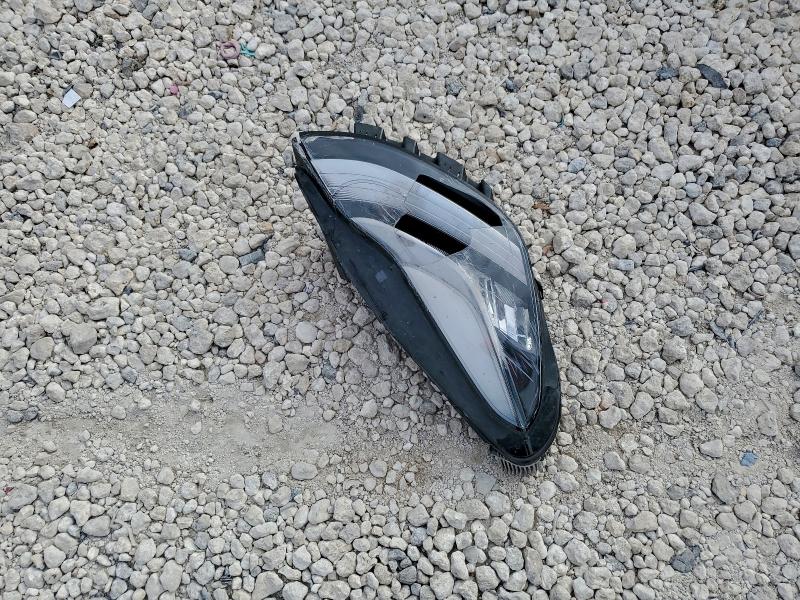 Фото 13 - TESLA MODEL Y