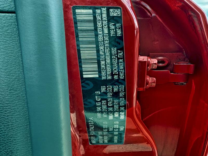 Фото 15 - JEEP RENEGADE