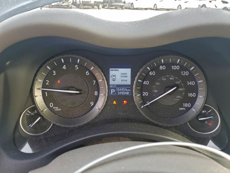 Фото 9 - INFINITI Q70