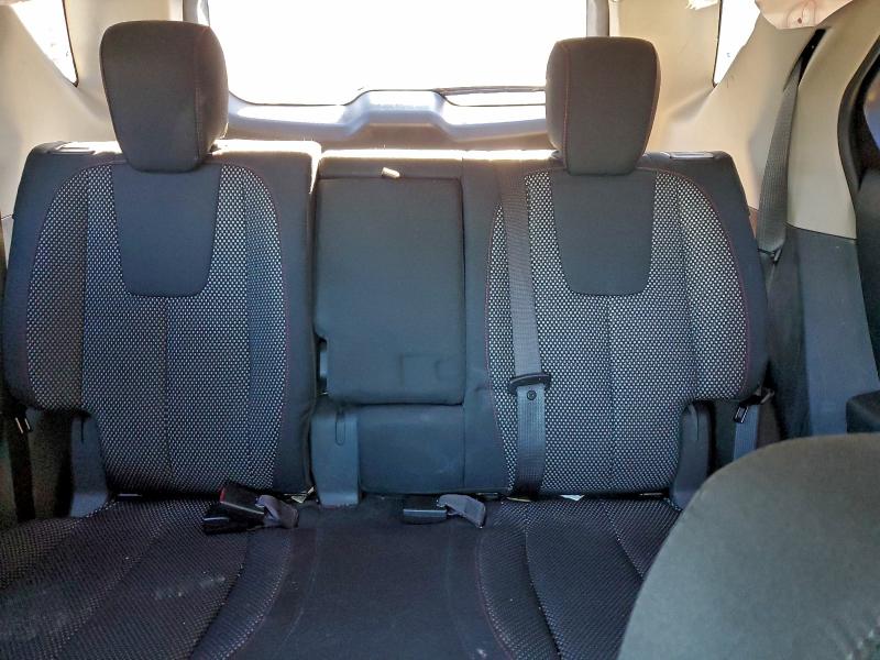 Фото 10 - CHEVROLET EQUINOX