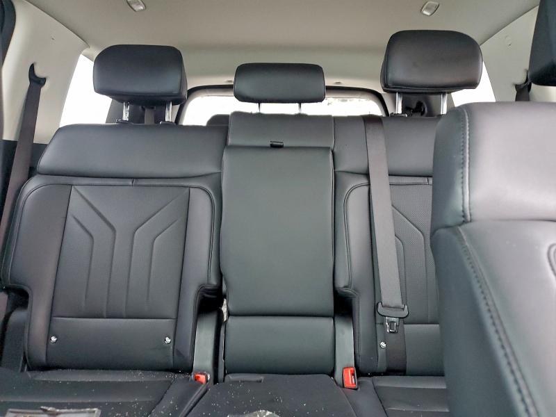 Фото 10 - HYUNDAI SANTA FE