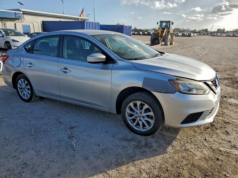 Фото 4 - NISSAN SENTRA