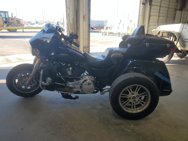 HARLEY-DAVIDSON FL 2018