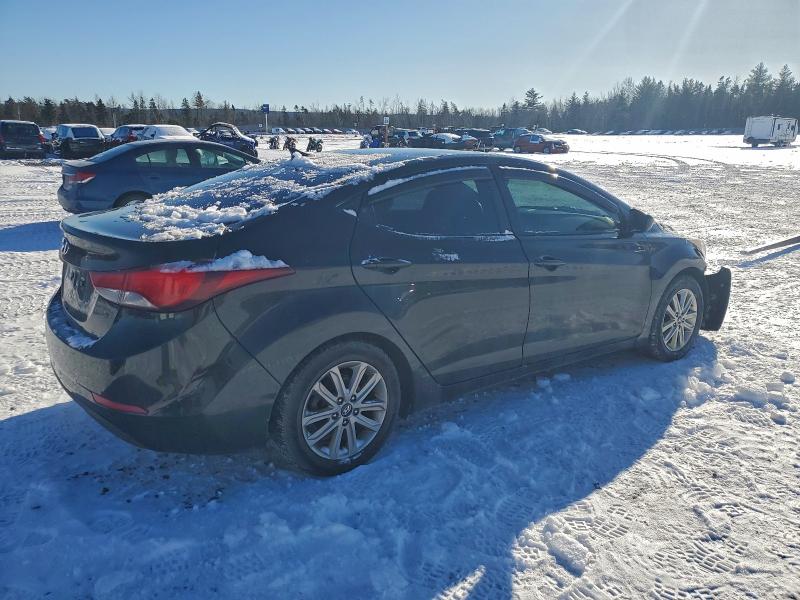 Фото 3 - HYUNDAI ELANTRA