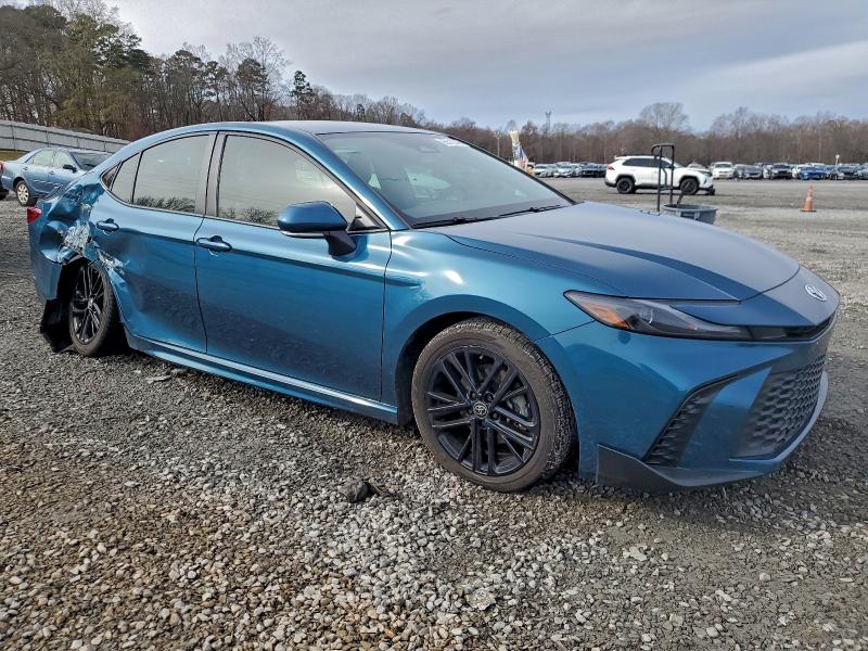 Фото 4 - TOYOTA CAMRY