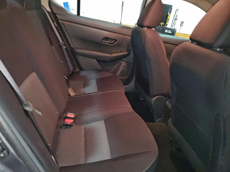 Фото 10 - NISSAN SENTRA