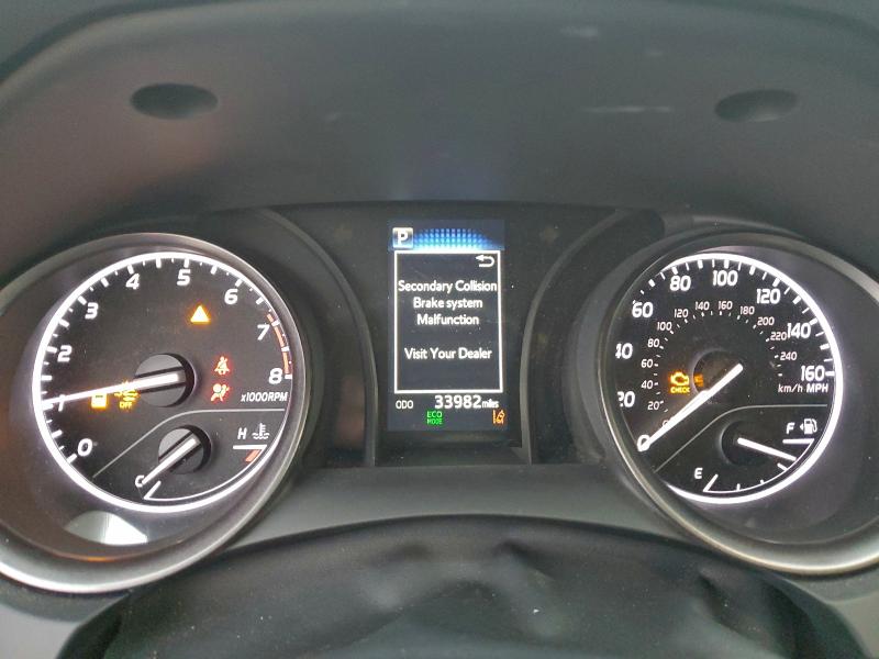 Фото 9 - TOYOTA CAMRY