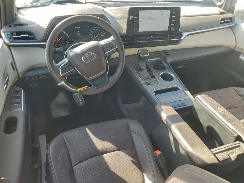 Фото 8 - TOYOTA SIENNA