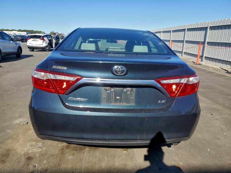 Фото 6 - TOYOTA CAMRY