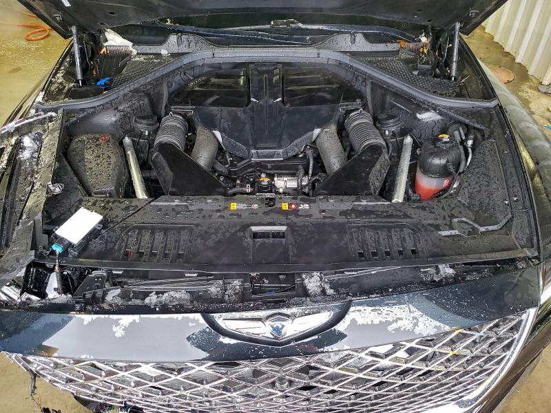 Фото 12 - GENESIS GV80