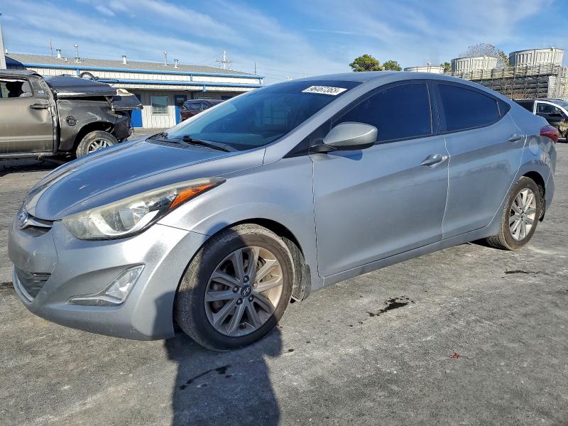 Фото 1 - HYUNDAI ELANTRA