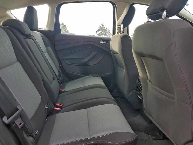 Фото 11 - FORD CMAX