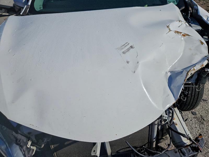 Фото 11 - TOYOTA COROLLA