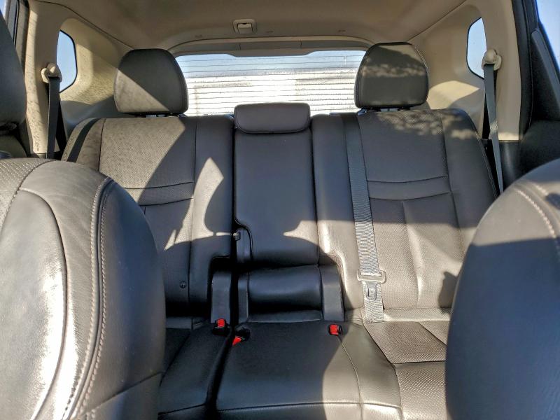 Фото 10 - NISSAN ROGUE