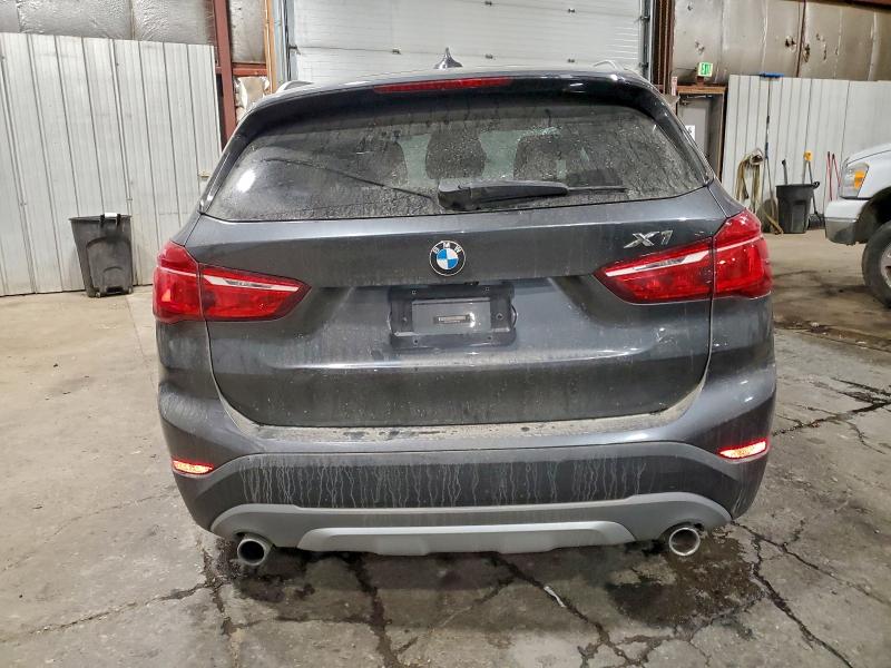 Фото 6 - BMW X1