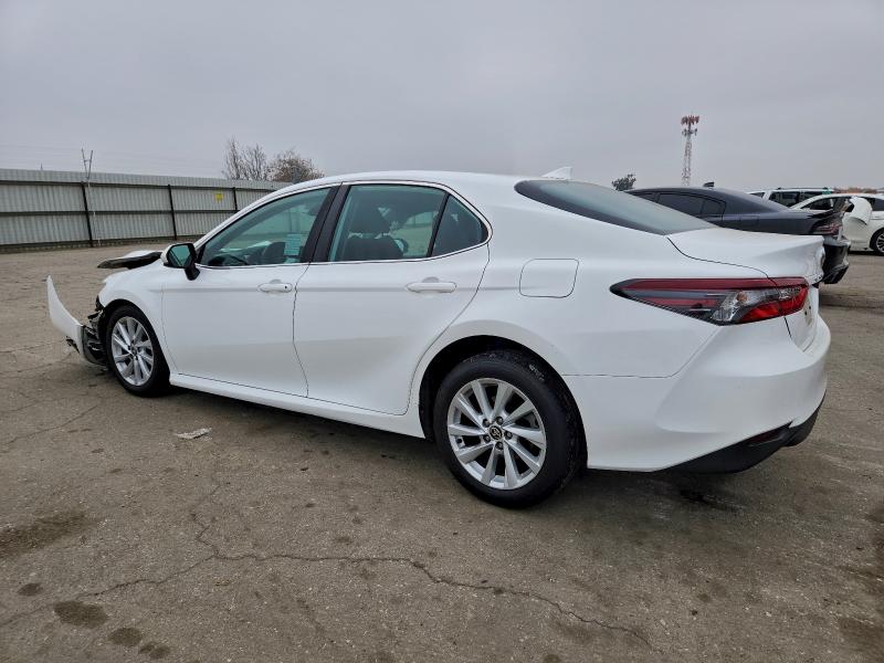 Фото 2 - TOYOTA CAMRY