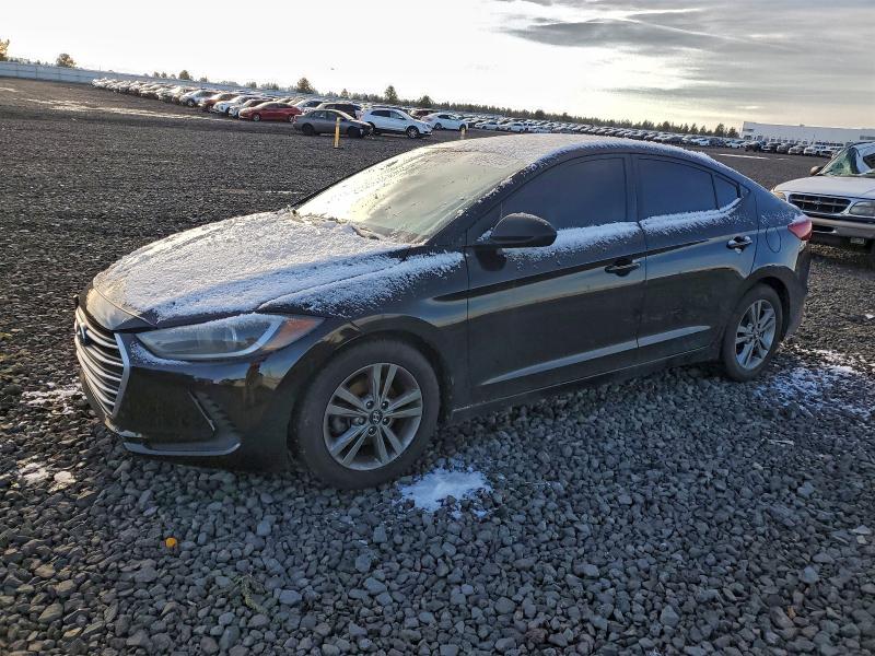 Фото 1 - HYUNDAI ELANTRA