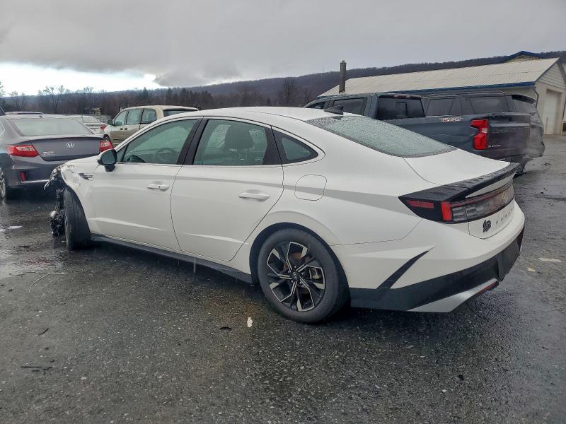 Фото 2 - HYUNDAI SONATA