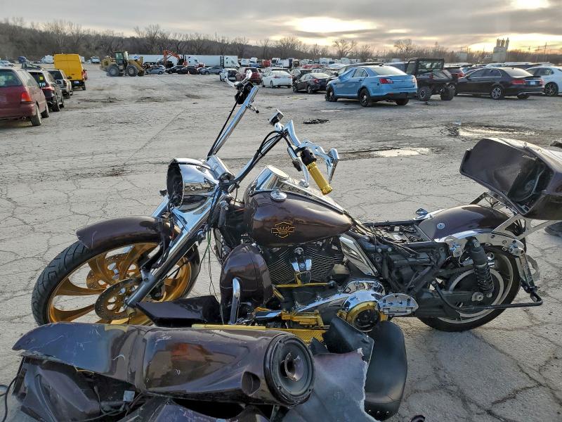 HARLEY-DAVIDSON FL 2022