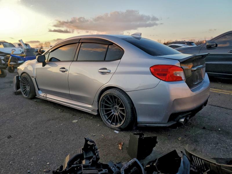 Фото 2 - SUBARU WRX