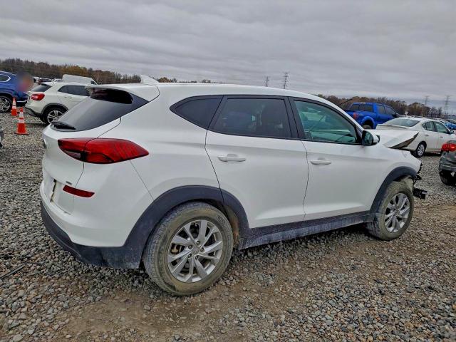 Фото 3 - HYUNDAI TUCSON