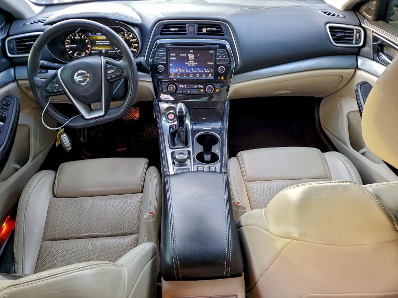 Фото 8 - NISSAN MAXIMA