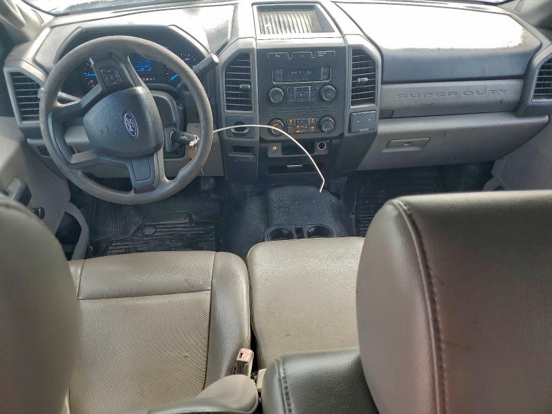 Фото 8 - FORD F350