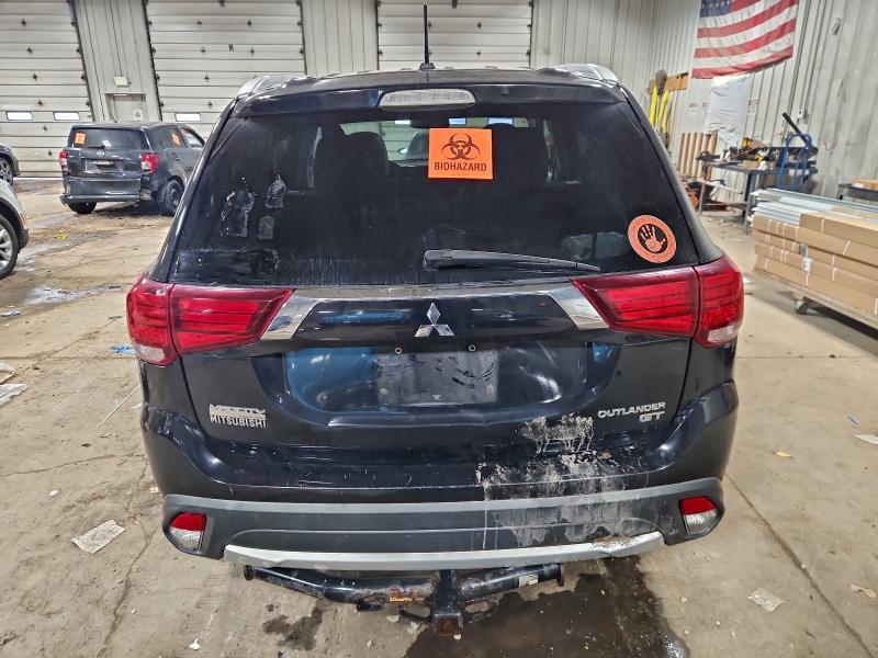 Фото 6 - MITSUBISHI OUTLANDER