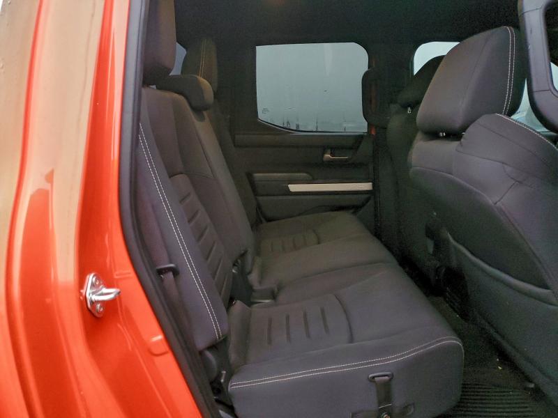 Фото 10 - TOYOTA TACOMA