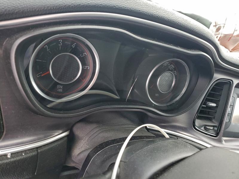 Фото 9 - DODGE CHALLENGER