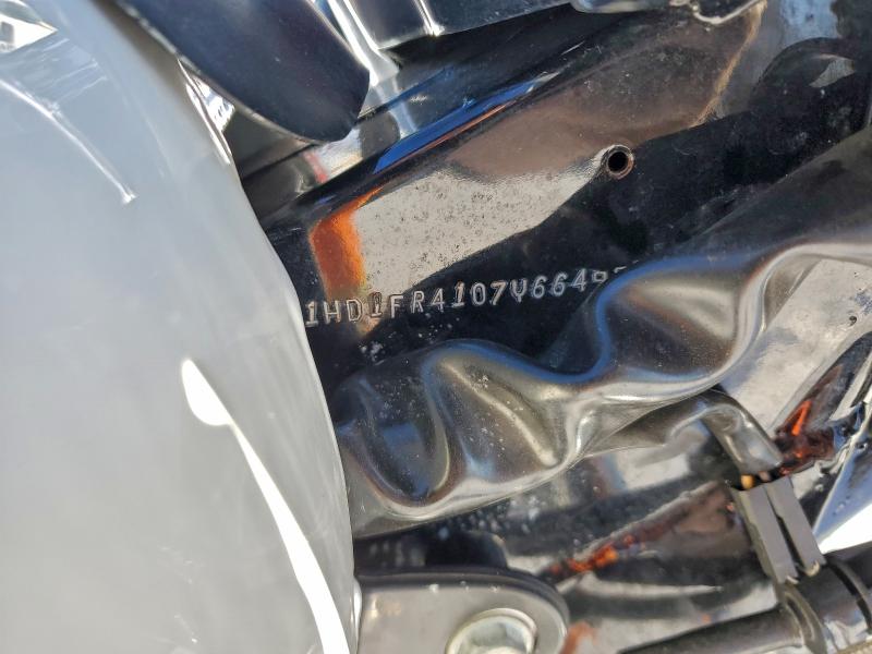 HARLEY-DAVIDSON FL 2007