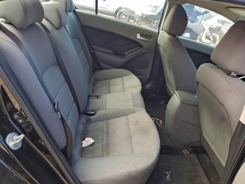 Фото 10 - KIA FORTE