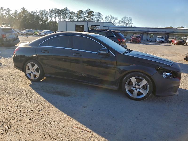 Фото 4 - MERCEDES-BENZ CLA-CLASS