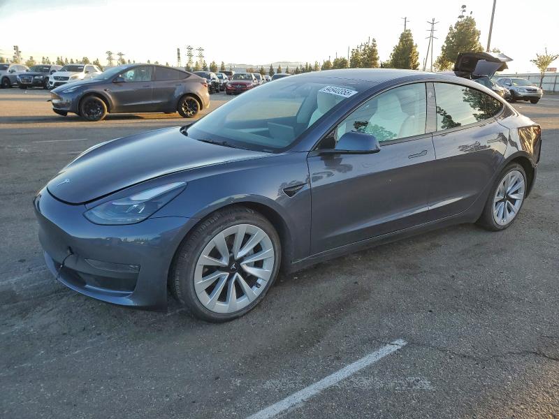 Фото 1 - TESLA MODEL 3