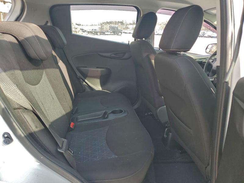 Фото 10 - CHEVROLET SPARK