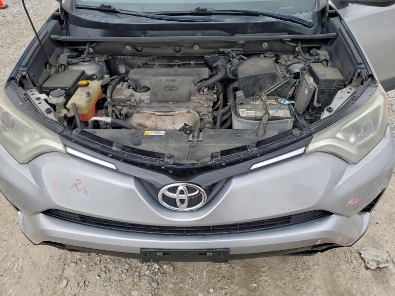 Фото 12 - TOYOTA RAV4