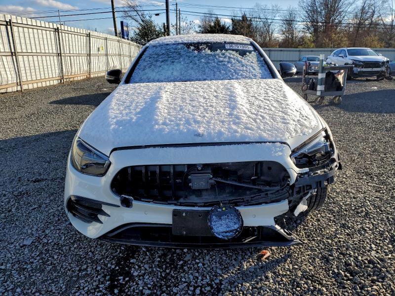 Фото 5 - MERCEDES-BENZ E-CLASS