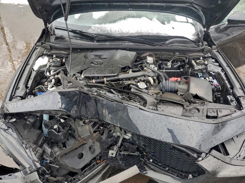 Фото 11 - MAZDA 3