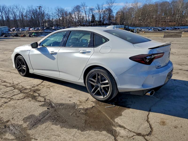 Фото 2 - ACURA TLX