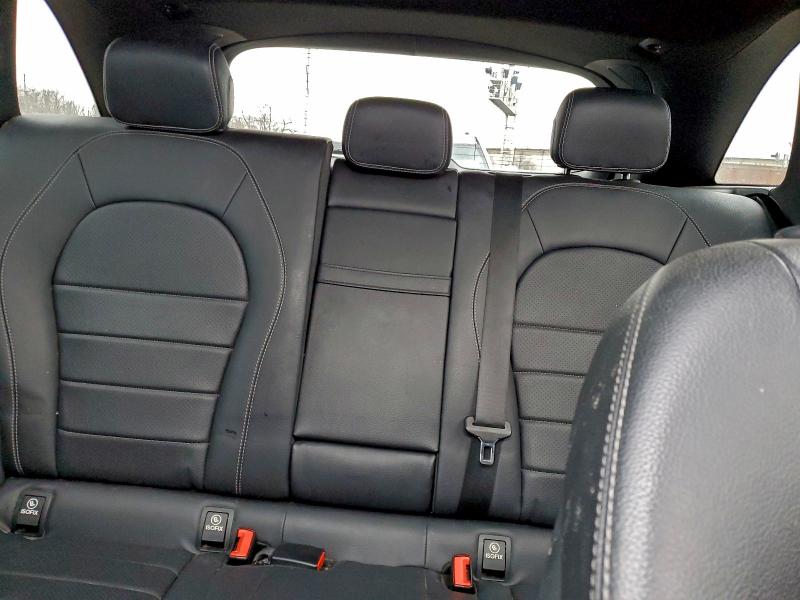 Фото 10 - MERCEDES-BENZ GLC-CLASS