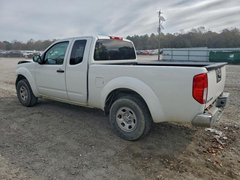 Фото 2 - NISSAN FRONTIER