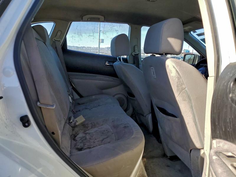 Фото 11 - NISSAN ROGUE