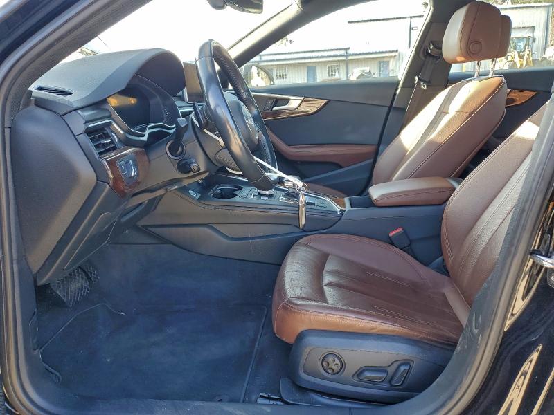 Фото 7 - AUDI A4